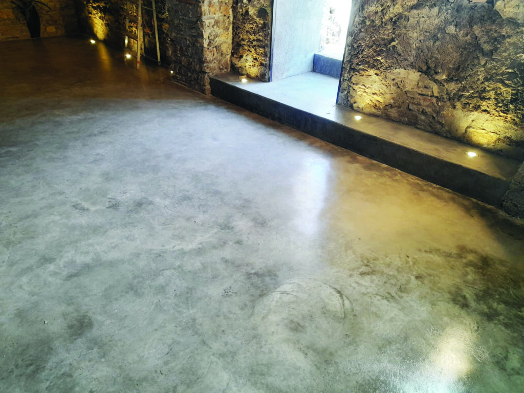 RESINA METACRILICA PER PAVIMENTI STAMPATI